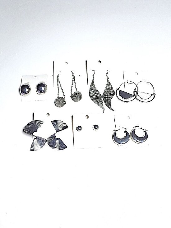 7 pair silver-tone earring bundle - Picture 1 of 11